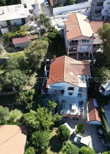 House for sale in Dobrota