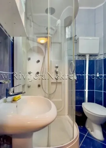 House for sale in Strp