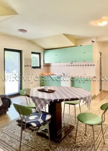 House for sale in Strp