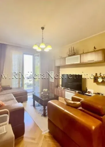 House for sale in Škaljari