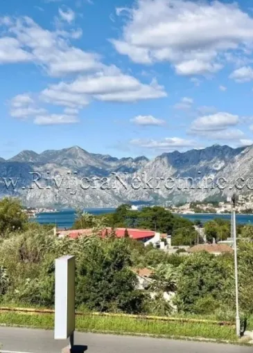 House for sale in Škaljari