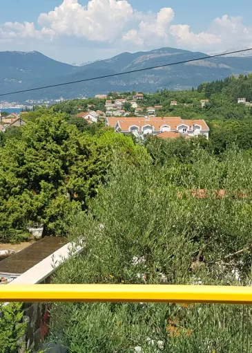 House for sale in Radovići