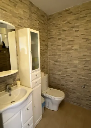 House for sale in Sveti Stefan