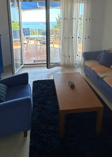 House for sale in Sveti Stefan