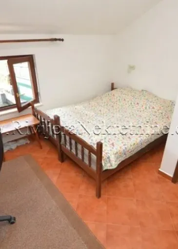 House for sale in Zelenika