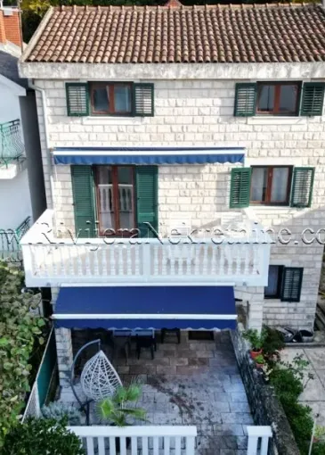 House for sale in Zelenika
