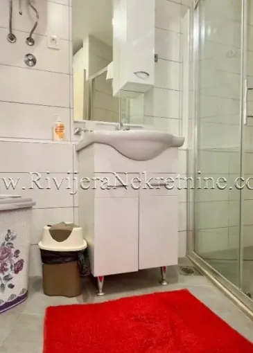 House for sale in Perast