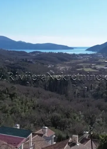 House for sale in Sutorina