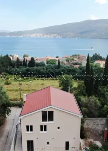 House for sale in Baošići
