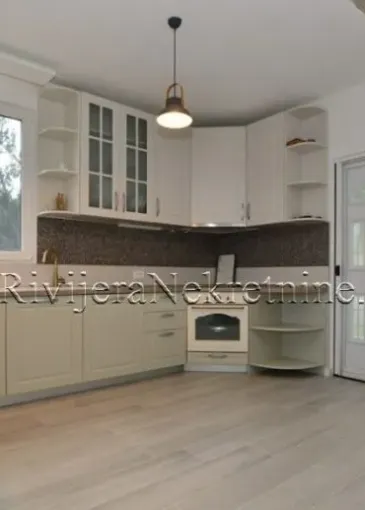 House for sale in Baošići