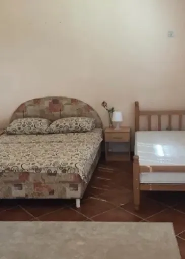 Ev satılık Sutomore'de 