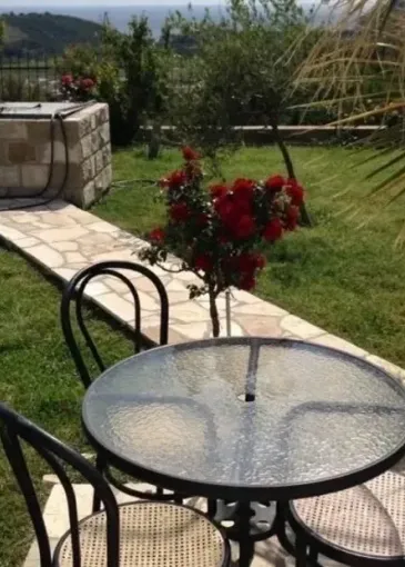 Ev satılık Sutomore'de 