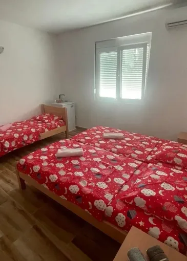 House for sale in Sutomore