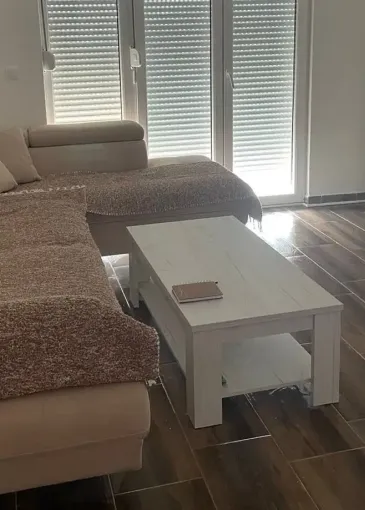 House for sale in Sutomore