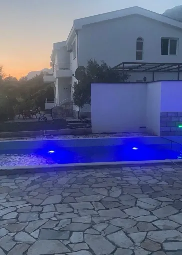 House for sale in Sutomore