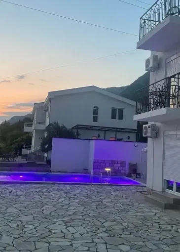 House for sale in Sutomore