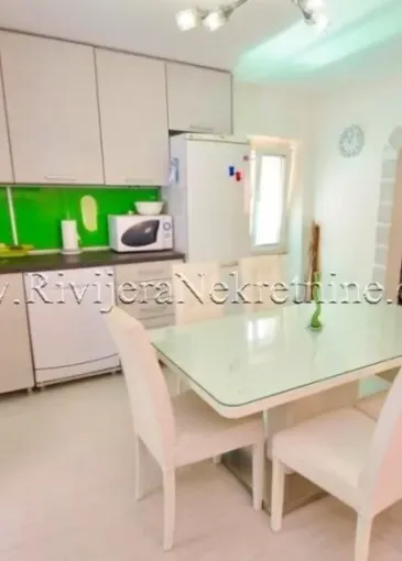 House for sale in Kotor