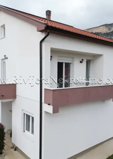 House for sale in Podi