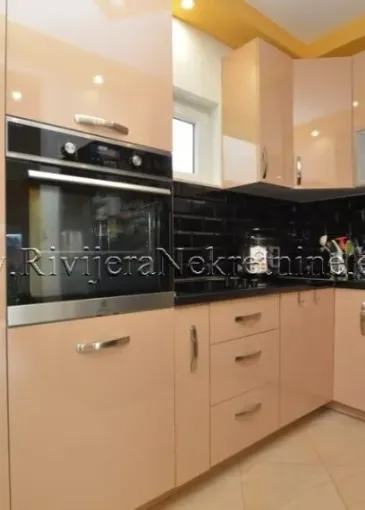 House for sale in Podi