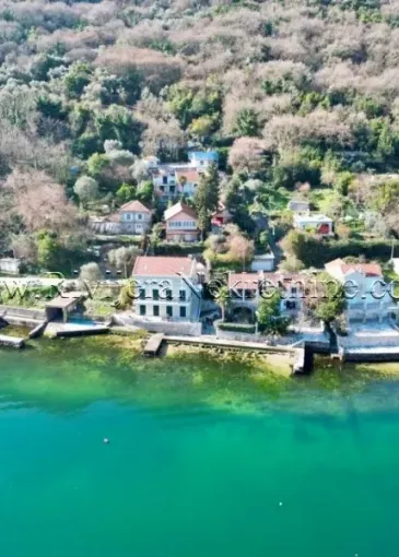 House for sale in Stoliv