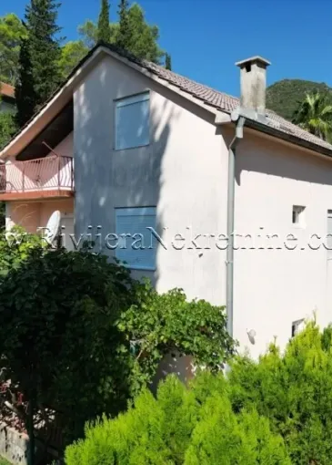 House for sale in Sutorina