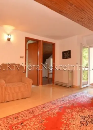 House for sale in Sutorina