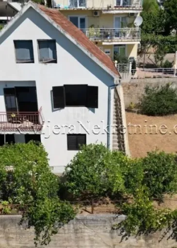 House for sale in Bijela