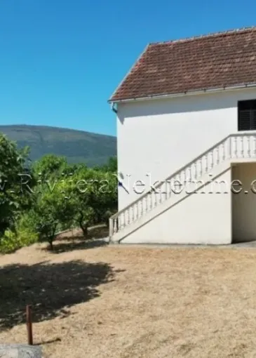 House for sale in Bijela