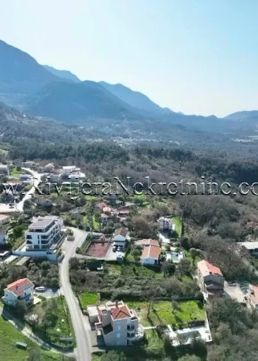 Land plot for sale in Kavač