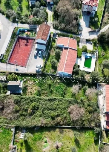 Land plot for sale in Kavač