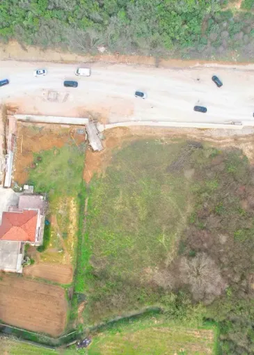 Grundstück zum Verkauf in Budva