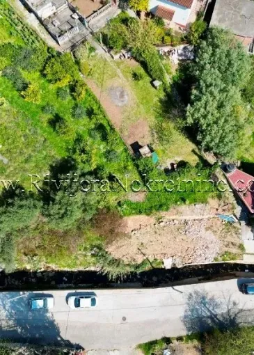 Grundstück zum Verkauf in Baošići