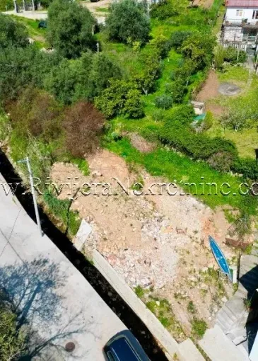 Grundstück zum Verkauf in Baošići