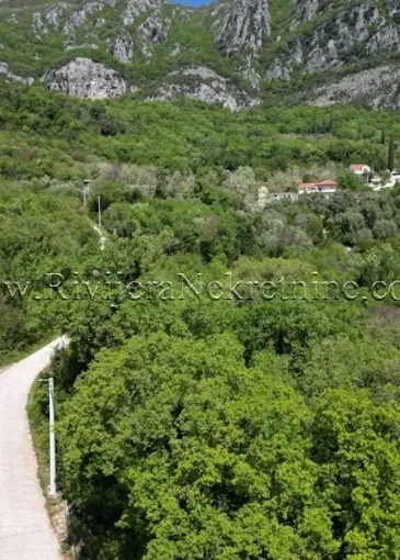 Land plot for sale in Sasovići