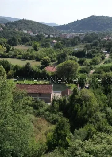 Arazi satılık Zelenika'de 