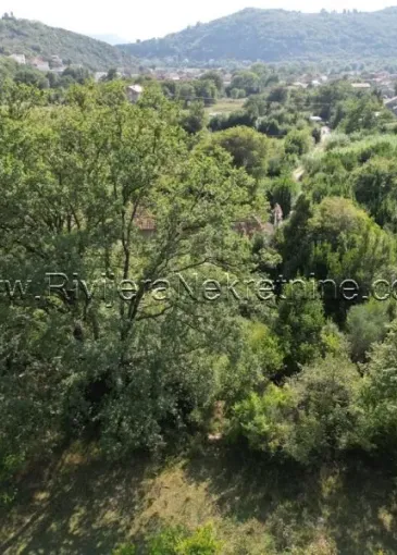 Arazi satılık Zelenika'de 