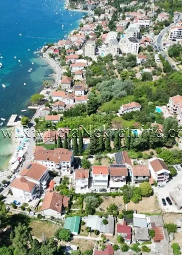 Grundstück zum Verkauf in Baošići