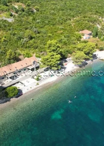 Land plot for sale in Krašići