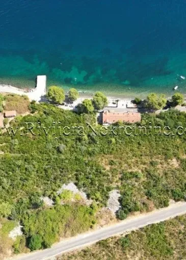 Land plot for sale in Krašići