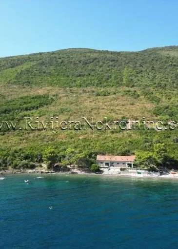 Land plot for sale in Krašići