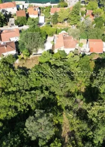 Land plot for sale in Dobrota
