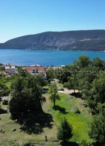 Land plot for sale in Herceg Novi