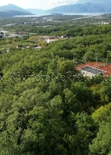 Land plot for sale in Dub