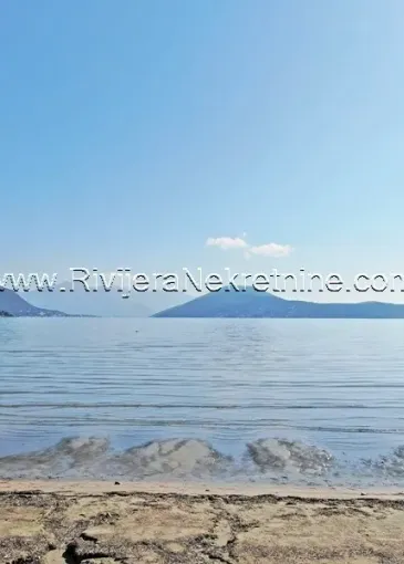 Land plot for sale in Igalo