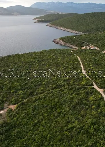 Land plot for sale in Glavatičići