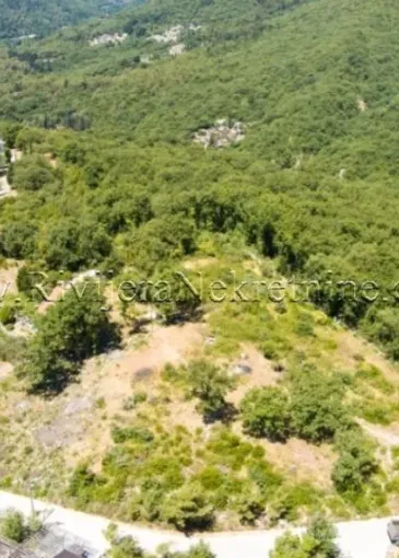 Land plot for sale in Mojdež