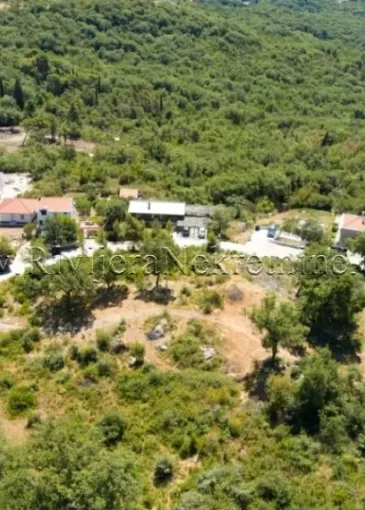 Land plot for sale in Mojdež