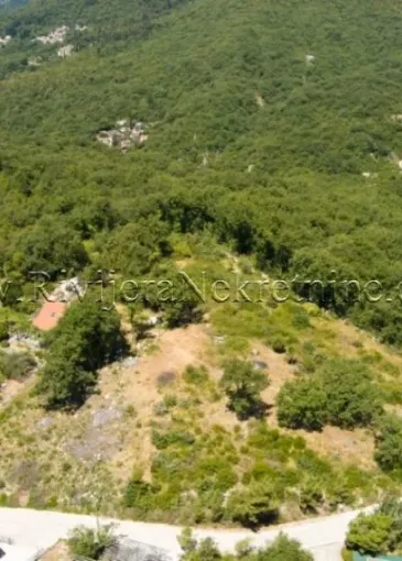 Land plot for sale in Mojdež