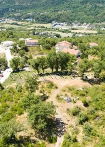 Land plot for sale in Mojdež
