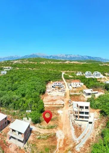 Land plot for sale in Škaljari